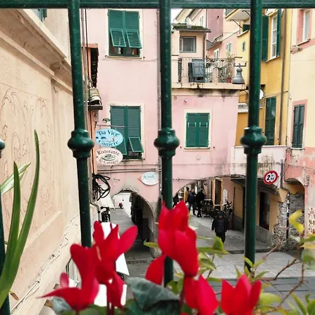 A Ca' Du Mûsenu - In Monterosso Center